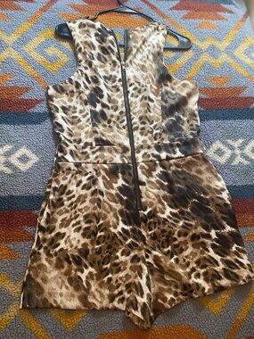 Adorable XOXO Leopard Print Sleeveless Mini Romper